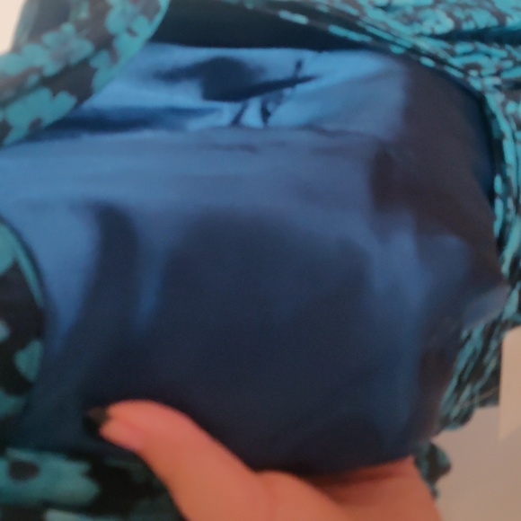 Pleated Floral dress (New) - Picture 3 of 4